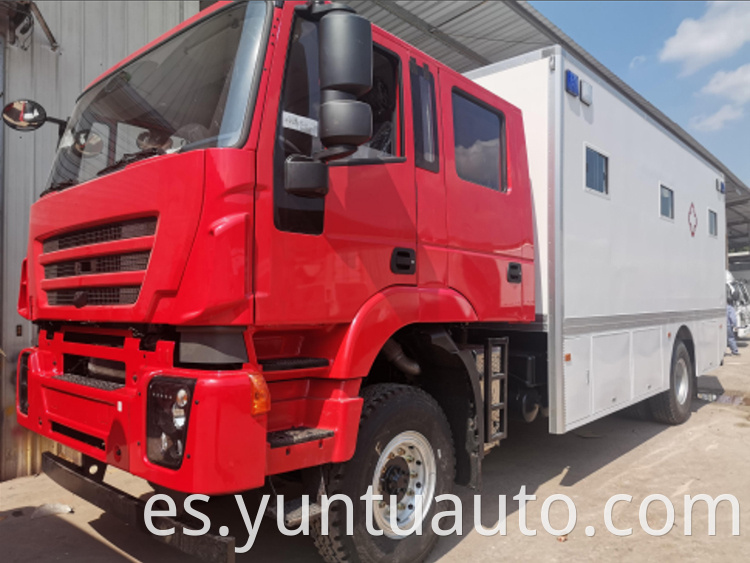 Isuzu Giga Truck